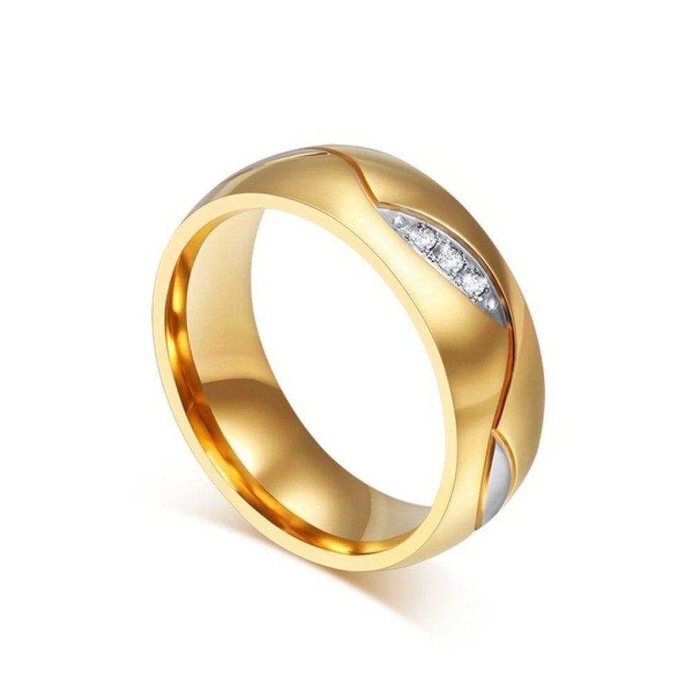 Woman's Cubic Zirconia Wedding Band Ring N…